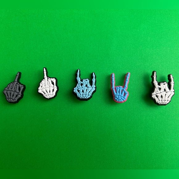 Hand gesture Crocs Shoe Charms Set of 12 - jibbitz Charms - Picture 4 of 7
